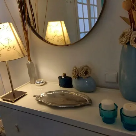 Apartment Charm And Space In Historic